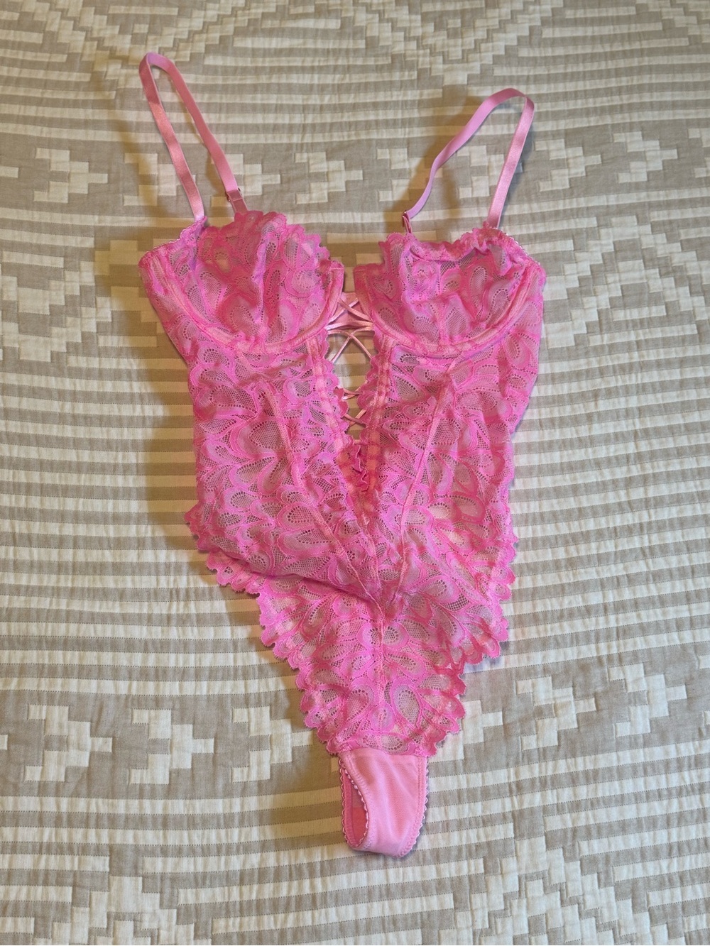Savage X Fenty Pink Lace Lace-Up Teddy Bodysuit